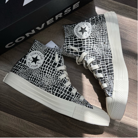 Converse Chuck Taylor All Star Hi - Picture 3 of 5